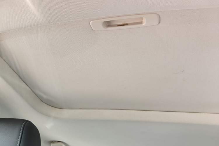 Used Ford Escort 2015 1.5L Automatic Fashion Model Headliner