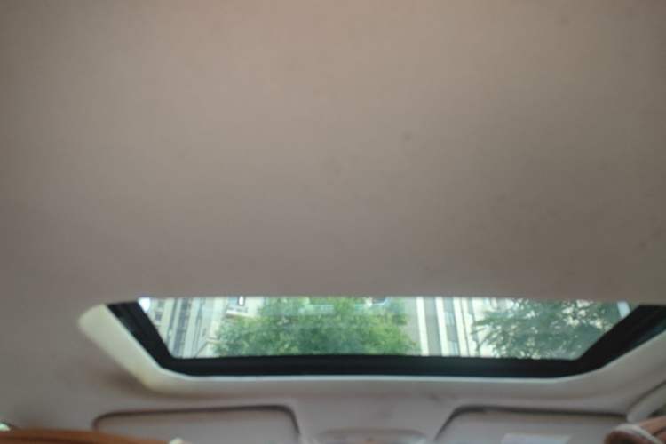 Used Ford Escort 2015 1.5L Automatic Fashion Model Headliner