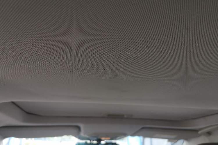 Used Ford Escort 2015 1.5L Automatic Fashion Model Headliner