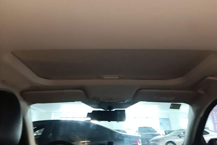 Used Ford Escort 2015 1.5L Automatic Fashion Model Headliner