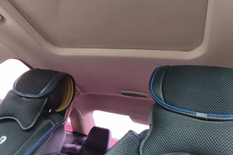 Used Ford Escort 2015 1.5L Automatic Fashion Model Headliner