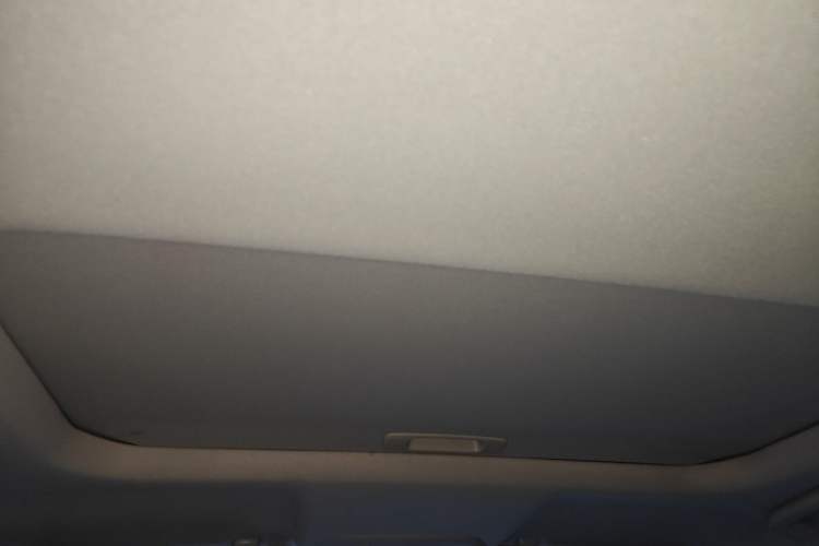 Used Ford Escort 2015 1.5L Automatic Fashion Model Headliner