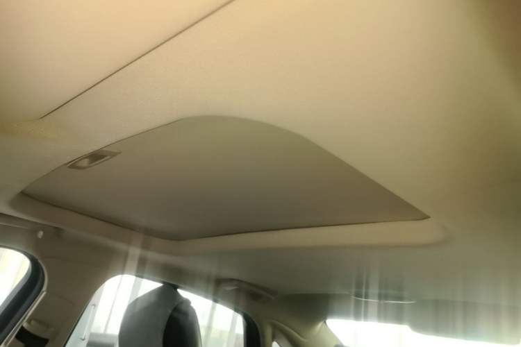 Used Ford Escort 2015 1.5L Manual Fashion Edition Headliner