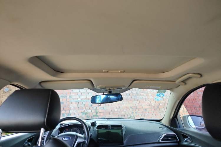 Used Ford Escort 2015 1.5L Manual Fashion Edition Headliner