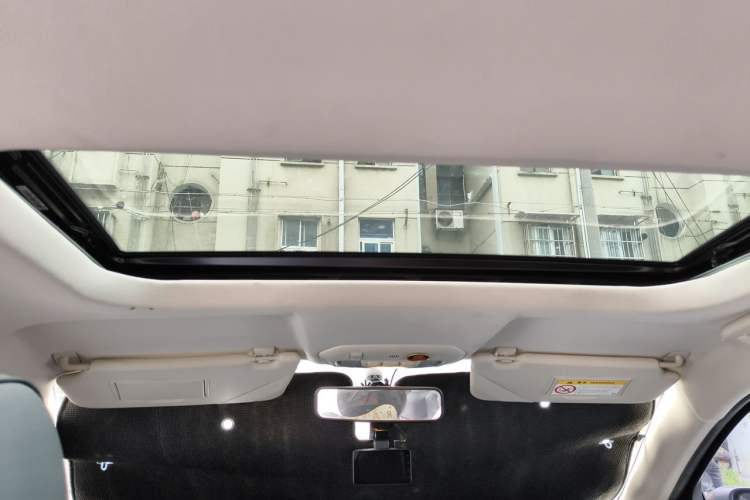 Used Ford Escort 2015 1.5L Automatic Fashion Model Headliner