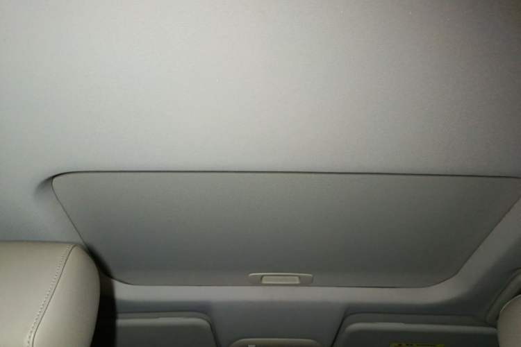 Used Ford Escort 2015 1.5L Manual Fashion Edition Headliner