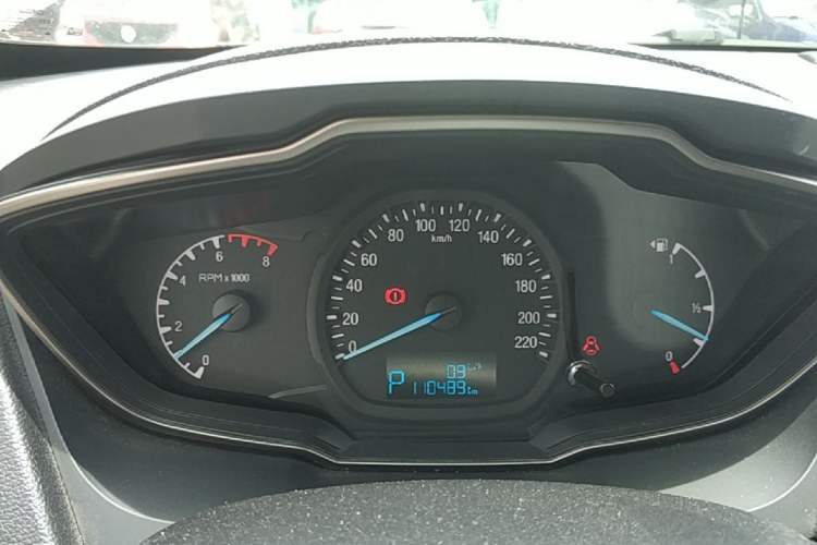 Used Ford Escort 2015 1.5L Automatic Comfort Edition Instrument Cluster