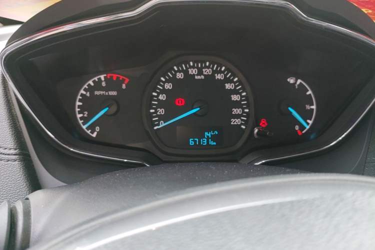 Used Ford Escort 2015 1.5L Manual Fashion Edition Instrument Cluster