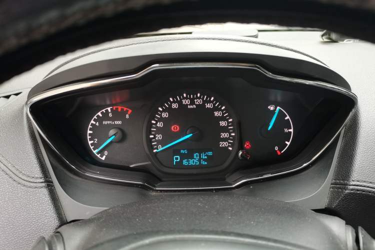 Used Ford Escort 2015 1.5L Automatic Fashion Model Instrument Cluster