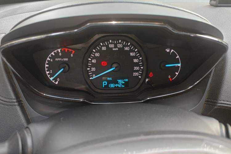 Used Ford Escort 2015 1.5L Automatic Fashion Model Instrument Cluster