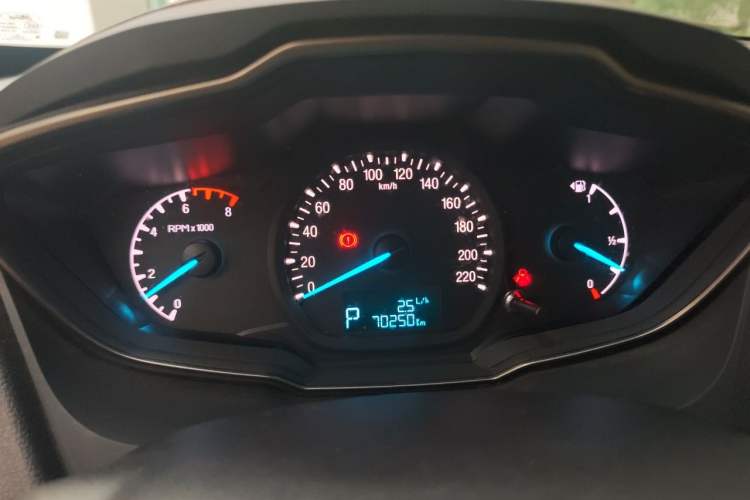 Used Ford Escort 2015 1.5L Automatic Comfort Edition Instrument Cluster