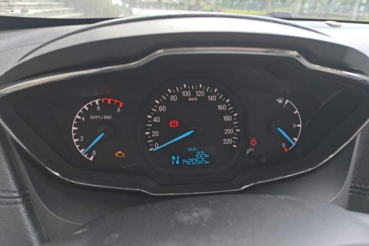 Used Ford Escort 2015 1.5L Automatic Fashion Model Instrument Cluster