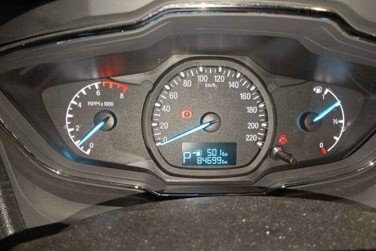 Used Ford Escort 2015 1.5L Automatic Fashion Model Instrument Cluster