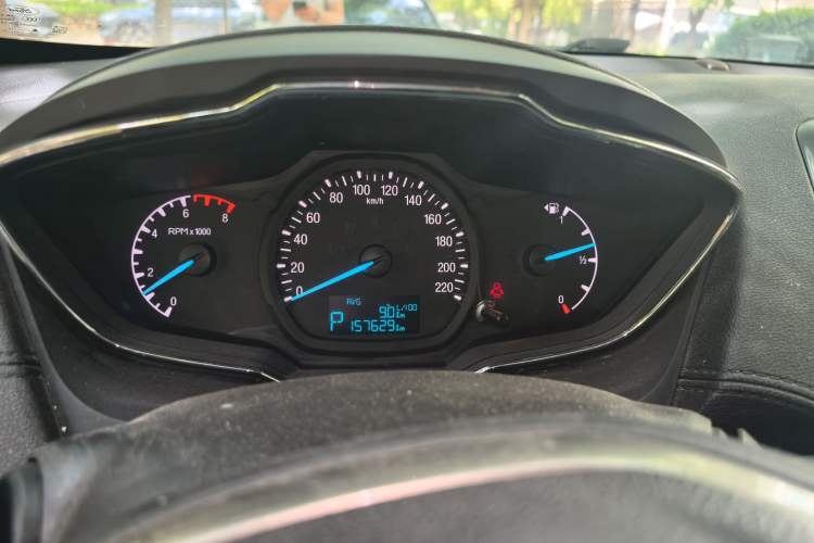 Used Ford Escort 2015 1.5L Automatic Fashion Model Instrument Cluster