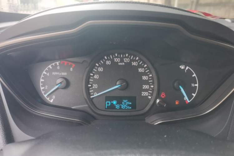Used Ford Escort 2015 1.5L Automatic Comfort Edition Instrument Cluster