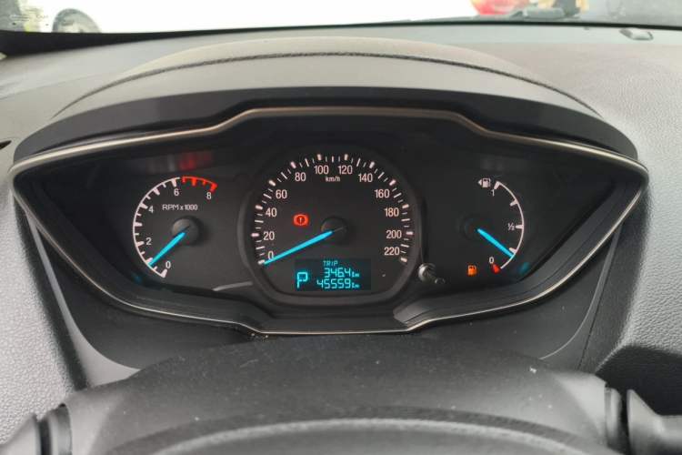 Used Ford Escort 2015 1.5L Automatic Comfort Edition Instrument Cluster