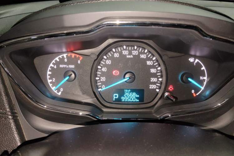 Used Ford Escort 2015 1.5L Automatic Fashion Model Instrument Cluster