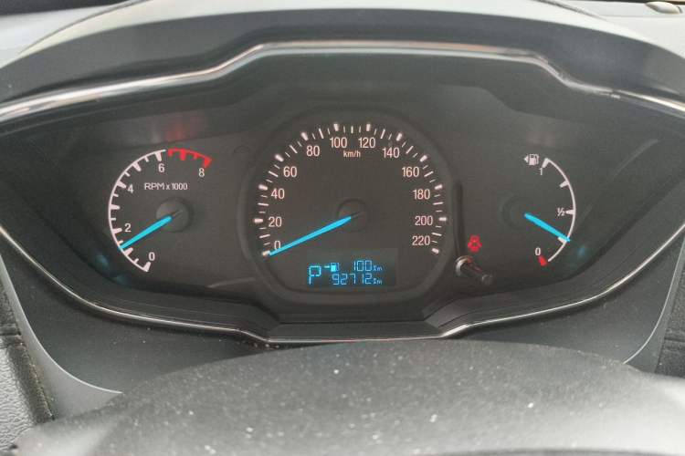 Used Ford Escort 2015 1.5L Automatic Fashion Model Instrument Cluster
