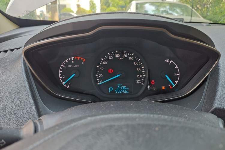 Used Ford Escort 2015 1.5L Automatic Comfort Edition Instrument Cluster