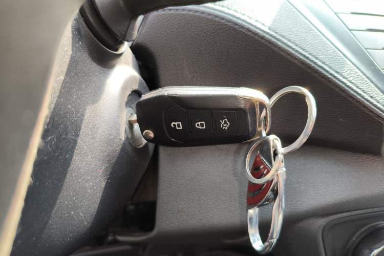 Used Ford Escort 2015 1.5L Automatic Fashion Model Interior 1