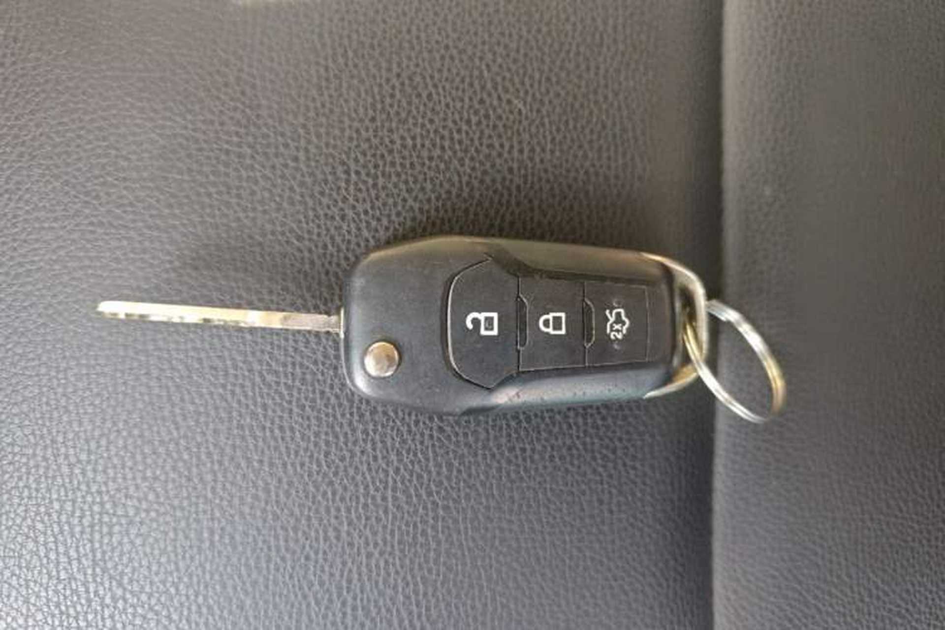 Used Ford Escort 2015 1.5L Automatic Comfort Edition Interior 1