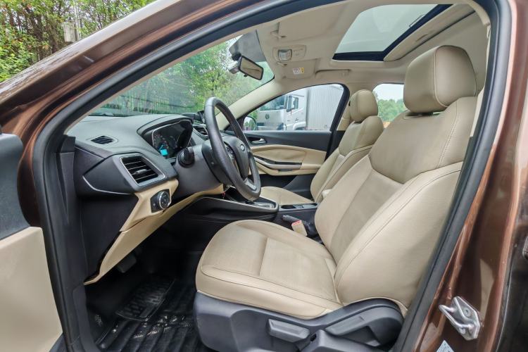 Used Ford Escort 2015 1.5L Automatic Fashion Model Interior 2