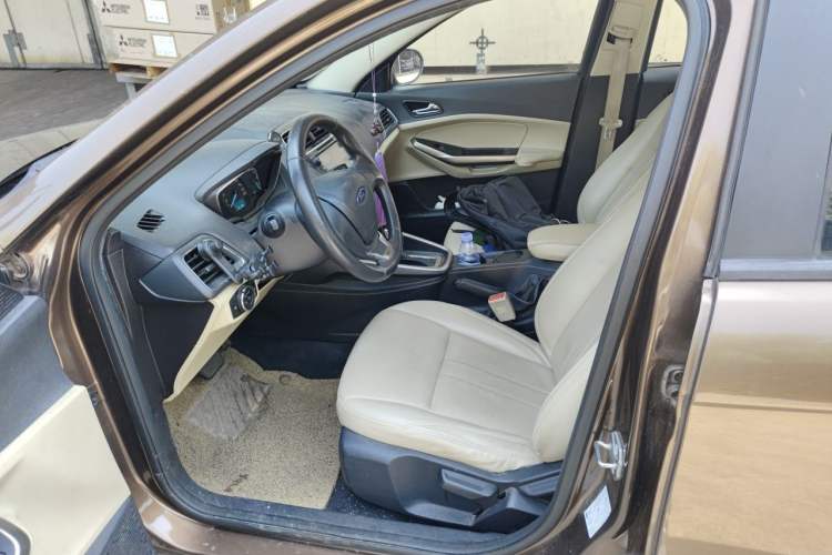 Used Ford Escort 2015 1.5L Automatic Comfort Edition Interior 3
