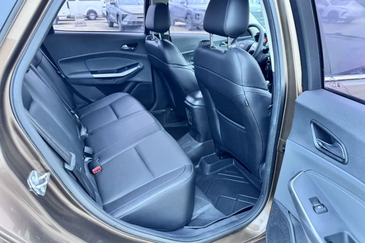 Used Ford Escort 2015 1.5L Manual Fashion Edition Interior 3