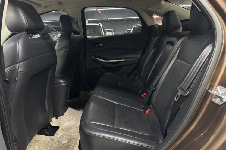 Used Ford Escort 2015 1.5L Manual Fashion Edition Interior 3