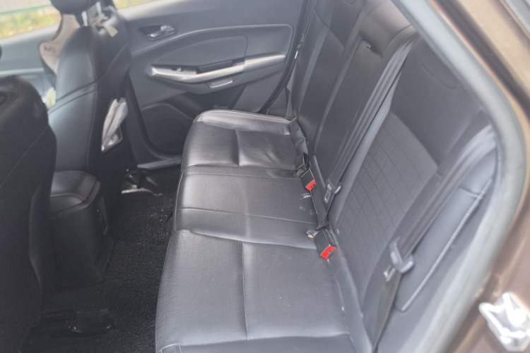 Used Ford Escort 2015 1.5L Automatic Fashion Model Interior 4