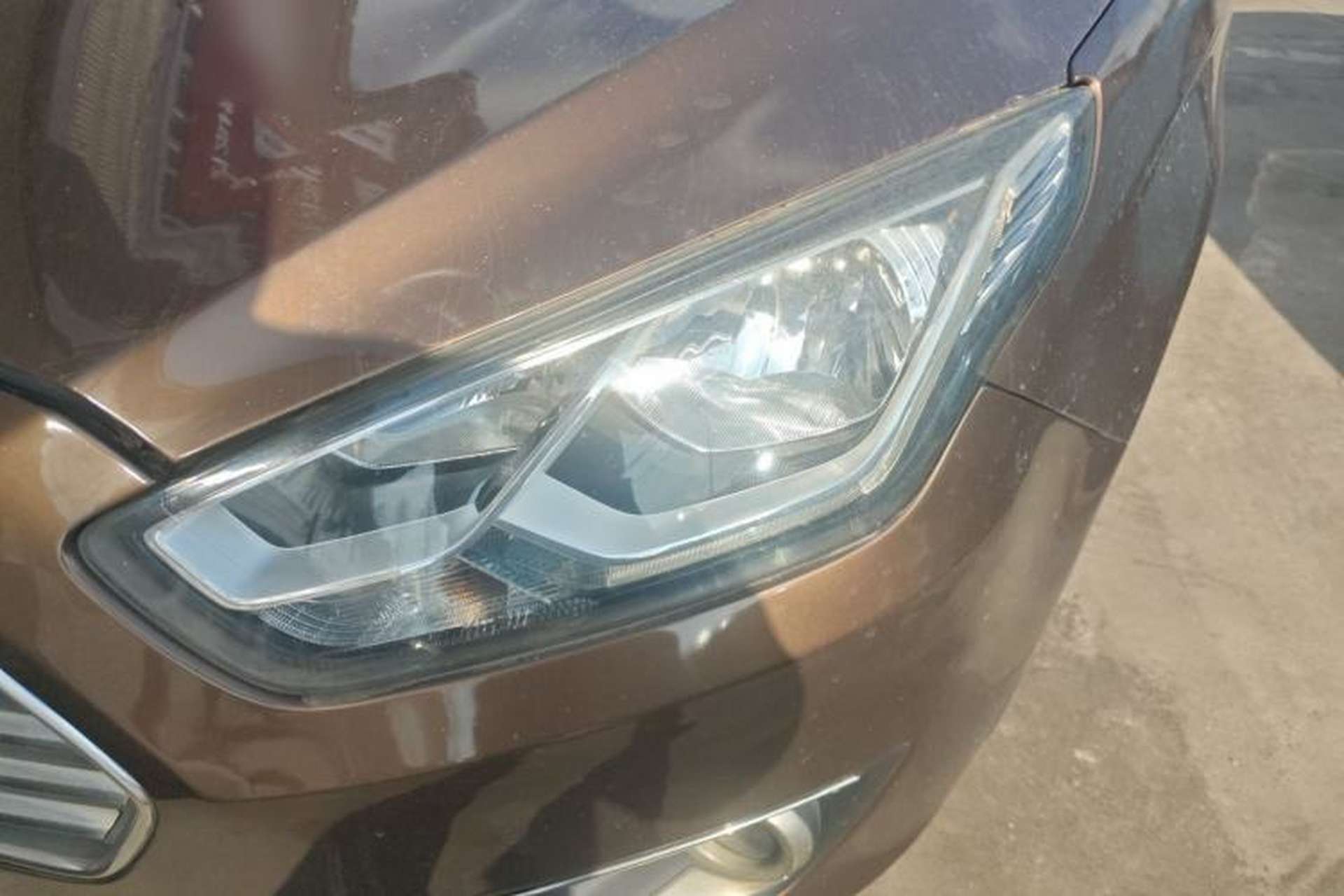 Used Ford Escort 2015 1.5L Automatic Comfort Edition Left Front Headlight
