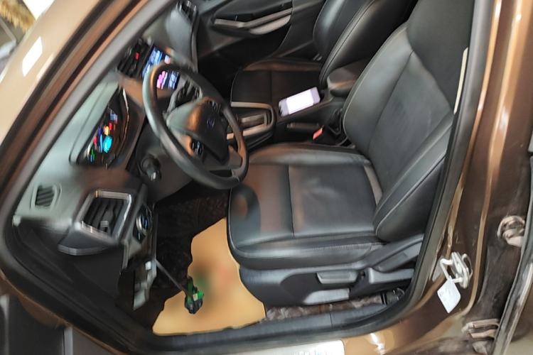 Used Ford Escort 2015 1.5L Automatic Fashion Model Left Front Seat