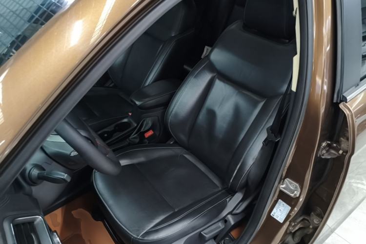 Used Ford Escort 2015 1.5L Automatic Fashion Model Left Front Seat