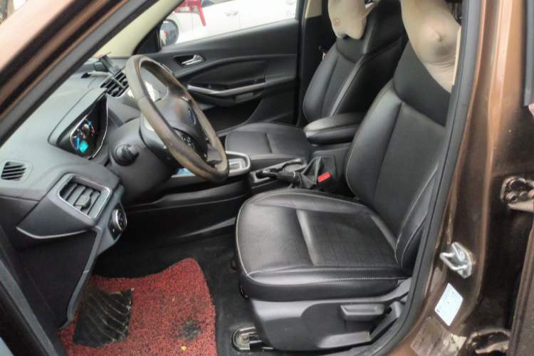 Used Ford Escort 2015 1.5L Automatic Fashion Model Left Front Seat