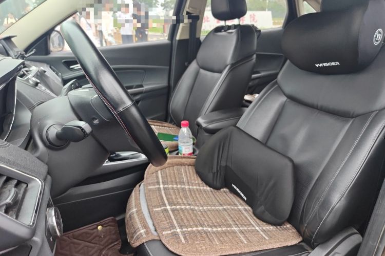 Used Ford Escort 2015 1.5L Automatic Fashion Model Left Front Seat