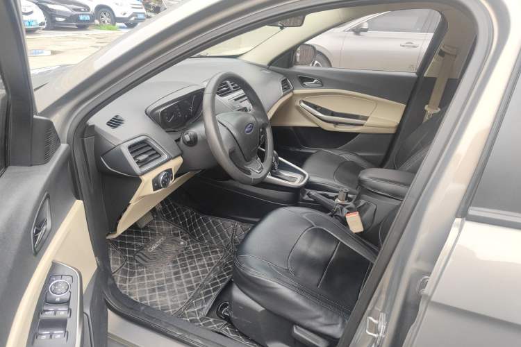 Used Ford Escort 2015 1.5L Automatic Comfort Edition Left Front Seat