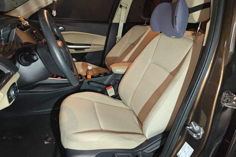 Used Ford Escort 2015 1.5L Automatic Comfort Edition Left Front Seat