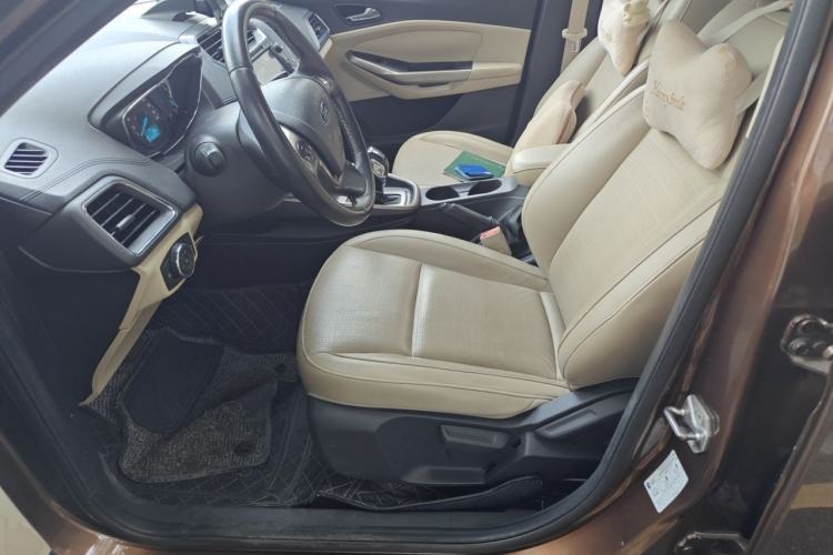 Used Ford Escort 2015 1.5L Automatic Fashion Model Left Front Seat