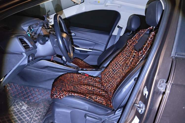 Used Ford Escort 2015 1.5L Automatic Fashion Model Left Front Seat