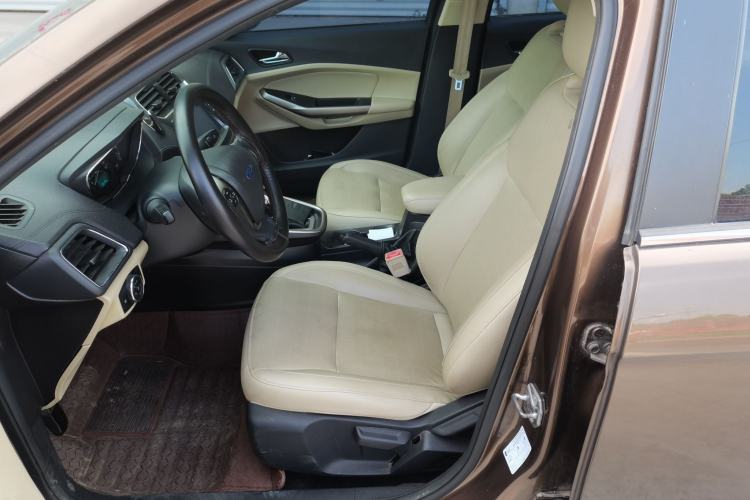 Used Ford Escort 2015 1.5L Automatic Fashion Model Left Front Seat
