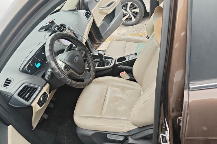 Used Ford Escort 2015 1.5L Manual Fashion Edition Left Front Seat