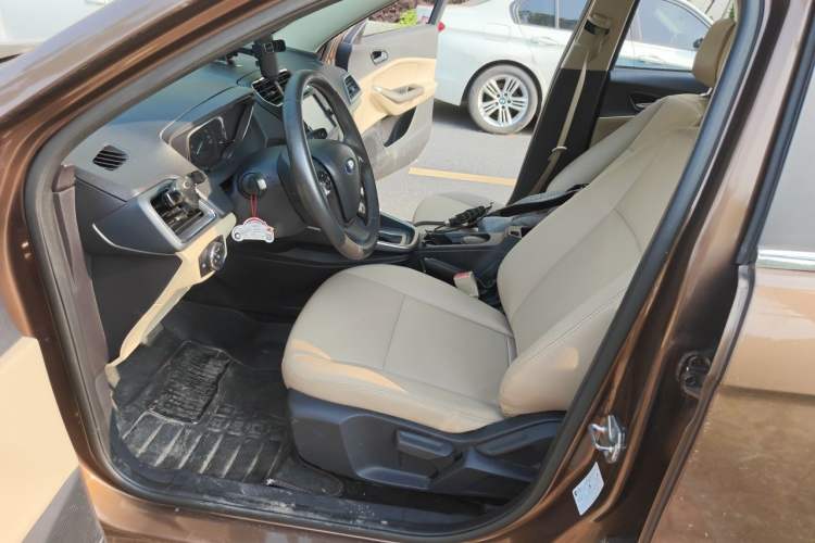 Used Ford Escort 2015 1.5L Automatic Comfort Edition Left Front Seat