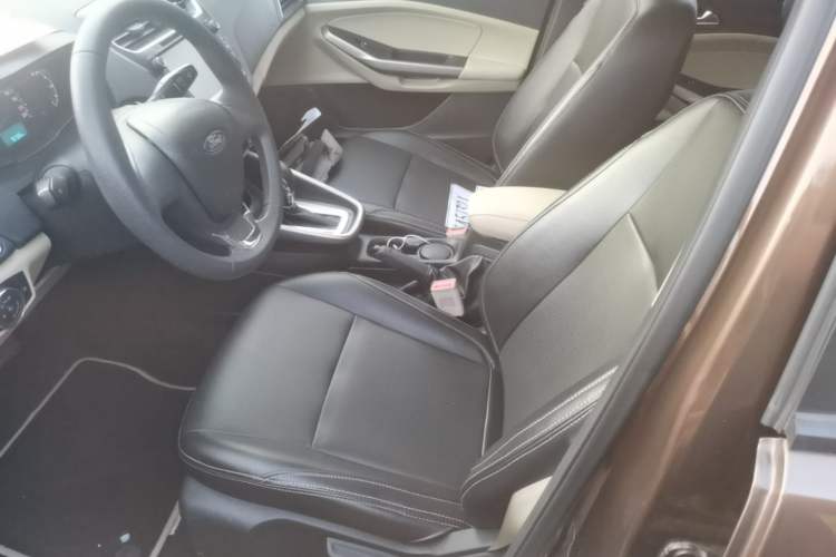 Used Ford Escort 2015 1.5L Automatic Comfort Edition Left Front Seat