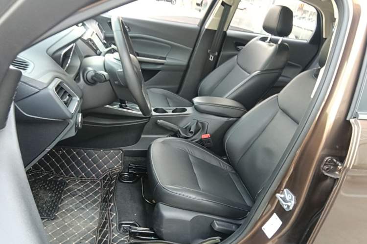 Used Ford Escort 2015 1.5L Automatic Fashion Model Left Front Seat