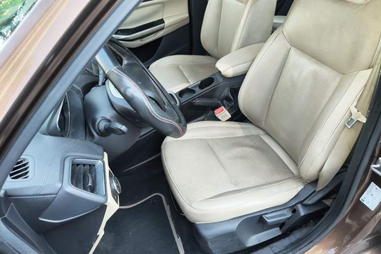 Used Ford Escort 2015 1.5L Automatic Fashion Model Left Front Seat