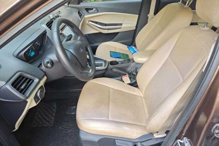 Used Ford Escort 2015 1.5L Automatic Comfort Edition Left Front Seat