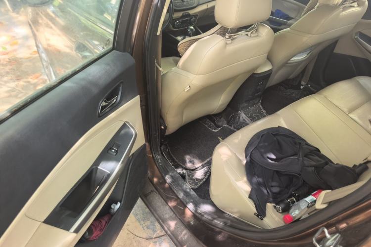 Used Ford Escort 2015 1.5L Automatic Fashion Model Left Rear Seat