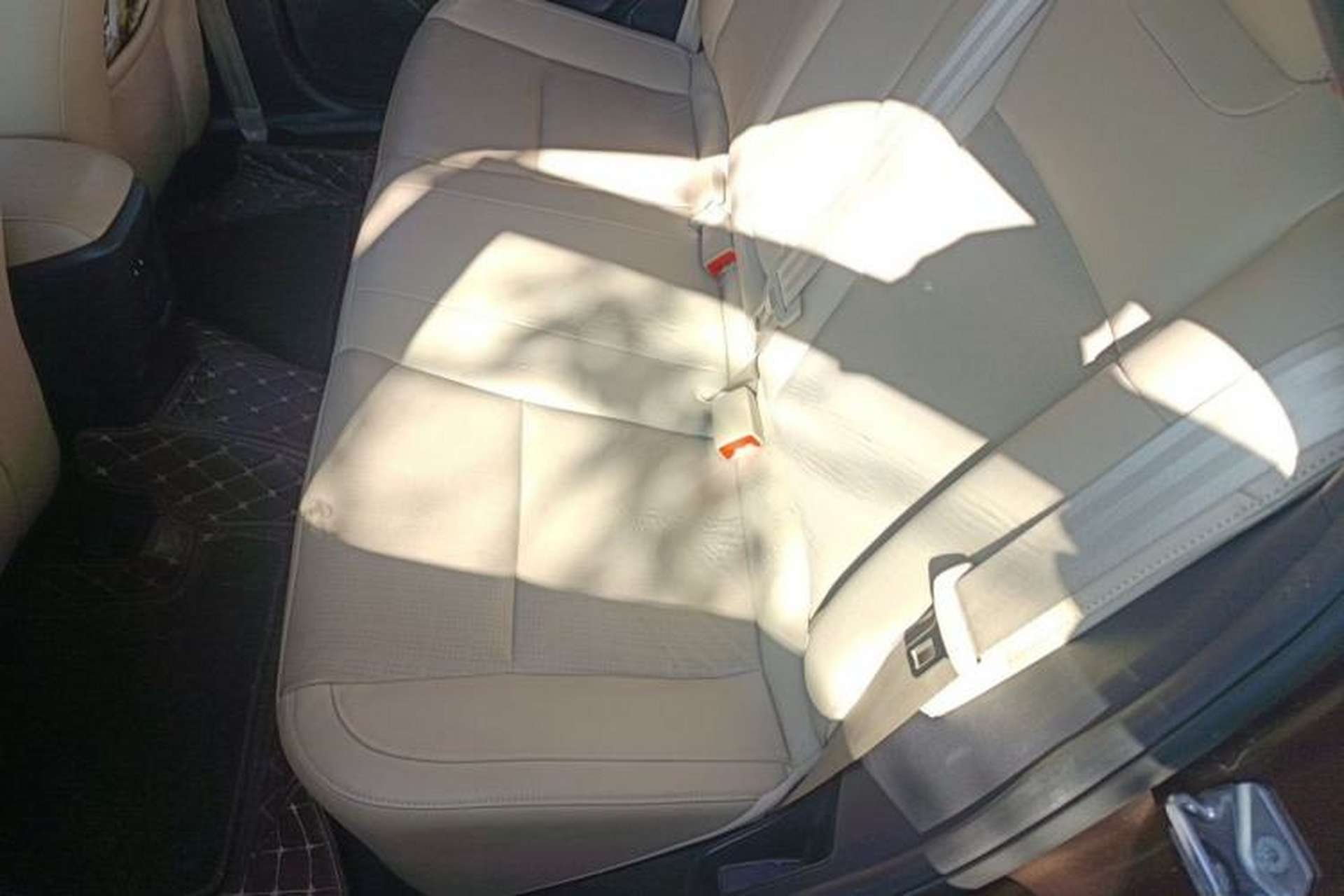 Used Ford Escort 2015 1.5L Automatic Fashion Model Left Rear Seat