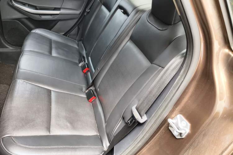 Used Ford Escort 2015 1.5L Automatic Fashion Model Left Rear Seat