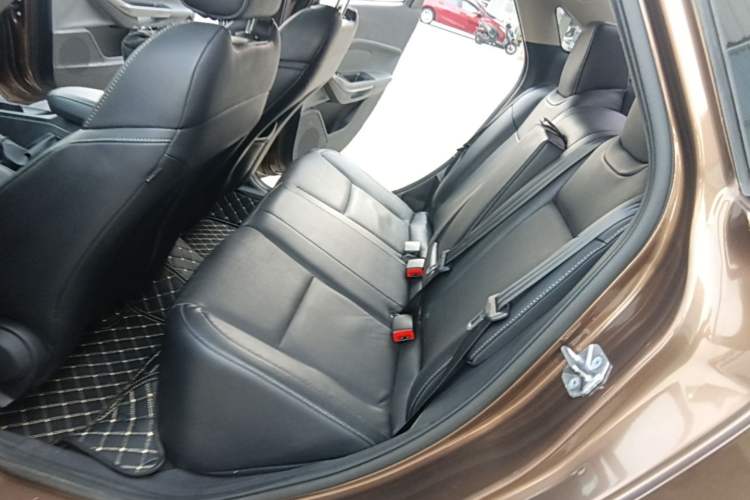 Used Ford Escort 2015 1.5L Automatic Fashion Model Left Rear Seat